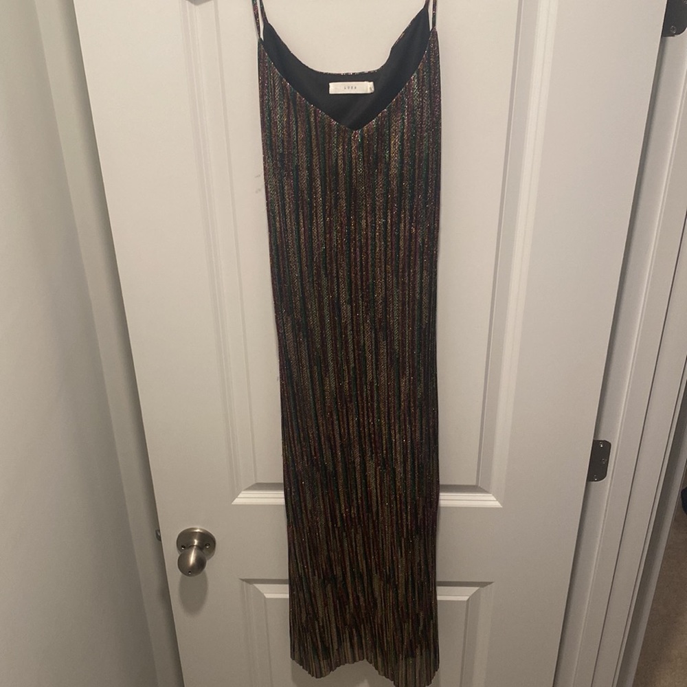 Gorgeous multicolored sequin dress - Picture 2 of 2